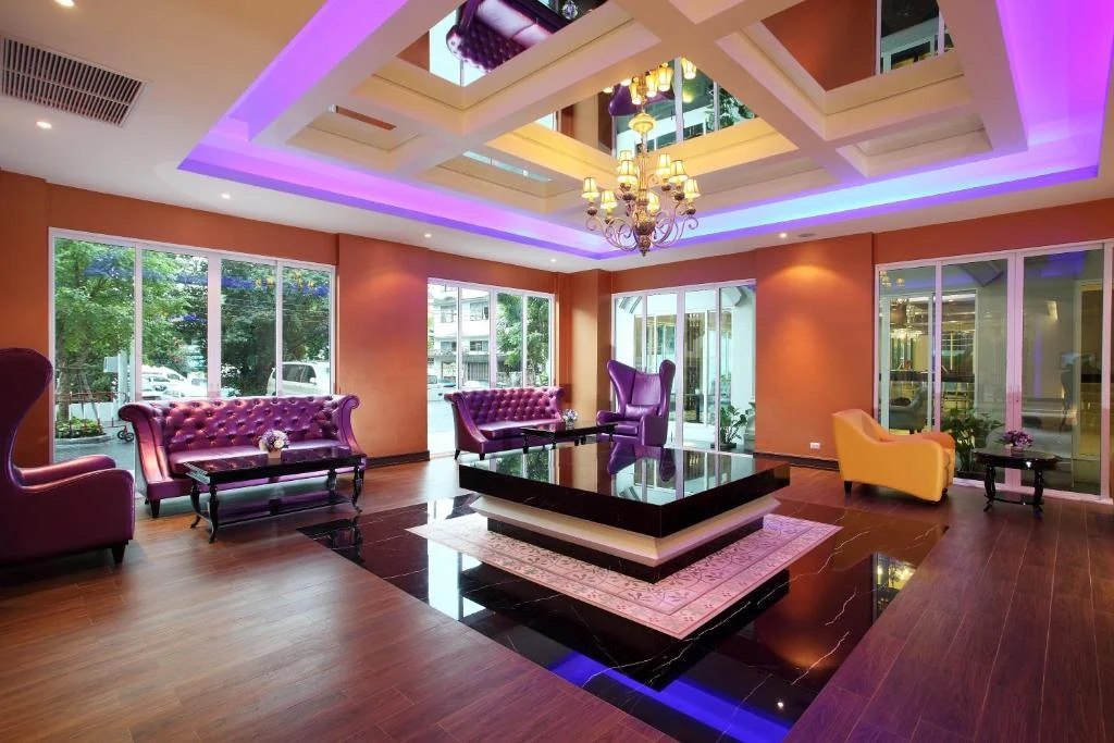 Lobby lounge at Chillax Resort Bangkok